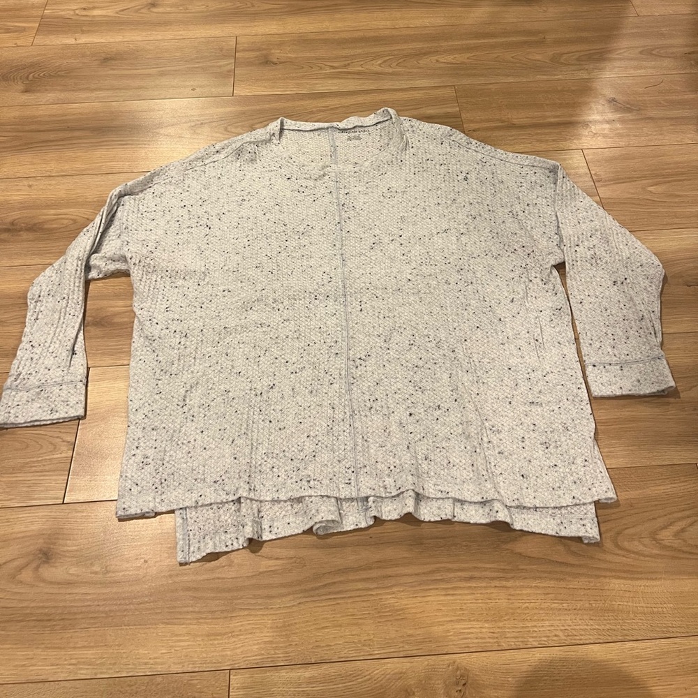 American Eagle Outfitters Light Heather Gray Speckled Knit Top